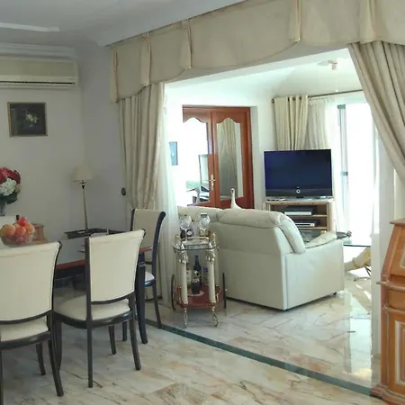 Διαμέρισμα Seaview Casa -piscina-wi-fi-aire